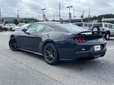 2026 Ford Mustang - Photo 4