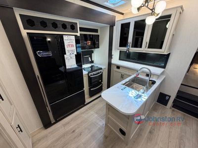2026 Forest River RV Cherokee Rogue Armored - Photo 11
