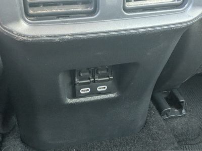 2024 Toyota RAV4 - Photo 15