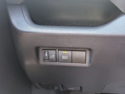 2024 Toyota RAV4 - Photo 23