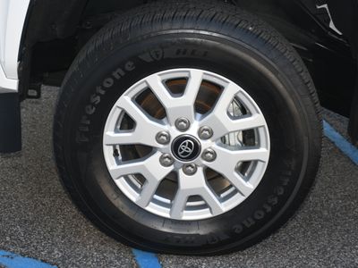 2024 Toyota Tacoma - Photo 19