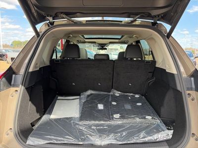 2025 Nissan Rogue - Photo 21