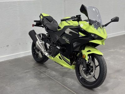 2026 Kawasaki Ninja 500 - Photo 2