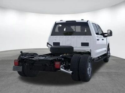 2026 Ford F-350SD - Photo 8