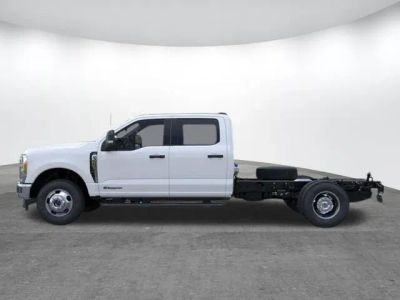 2026 Ford F-350SD - Photo 3