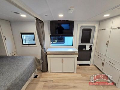 2026 Model Ix 23 - Photo 25