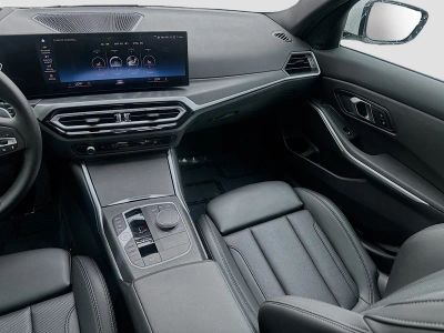 2024 BMW 3 Series — photo 21 view