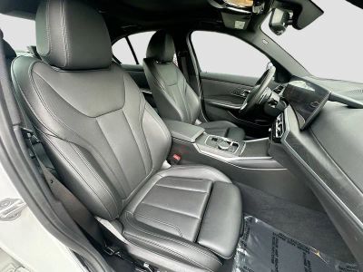 2024 BMW 3 Series — photo 31 view