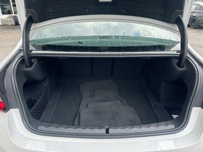 2024 BMW 3 Series — photo 26 view