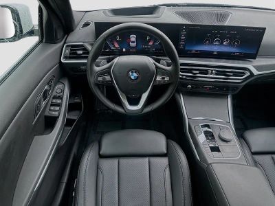 2024 BMW 3 Series — photo 20 view