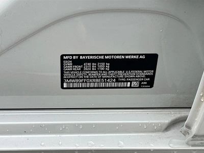 2024 BMW 3 Series — photo 37 view