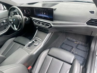 2024 BMW 3 Series — photo 32 view
