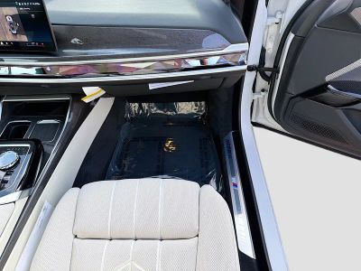 2026 BMW 7 Series — photo 18 view