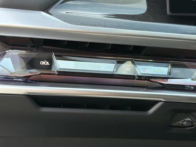 2026 BMW 7 Series — photo 35 view