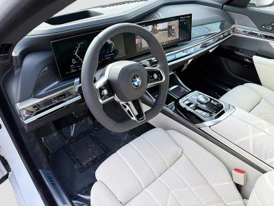 2026 BMW 7 Series — photo 26 view