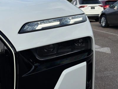 2026 BMW 7 Series — photo 9 view
