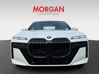 2026 BMW 7 Series — photo 8 view