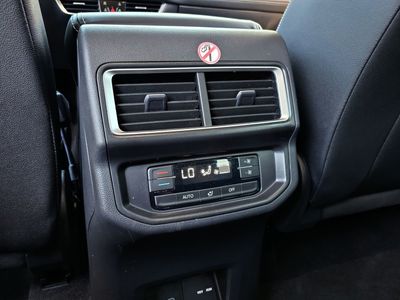 2026 Volkswagen Atlas — photo 15 view