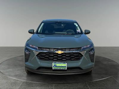 2025 Chevrolet Trax — side profile view