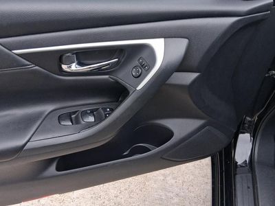 2018 Nissan Altima - Photo 9