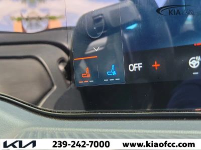 2024 Ford Mustang — photo 27 view