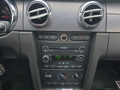 2008 Ford Mustang - Photo 11
