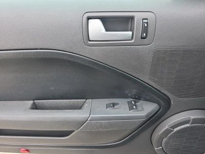 2008 Ford Mustang - Photo 20