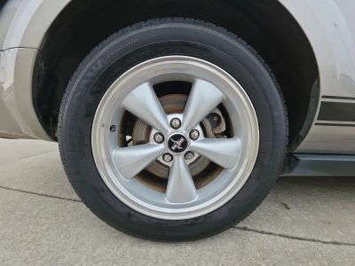 2008 Ford Mustang - Photo 16