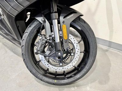 2026 CFMOTO 300SS - Photo 14