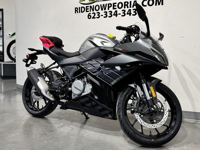 2026 CFMOTO 300SS - Photo 2