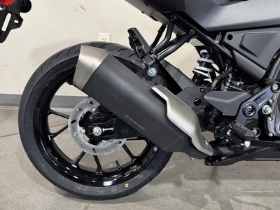 2026 CFMOTO 300SS - Photo 10