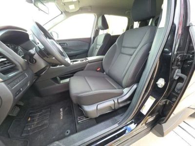2023 Nissan Rogue — photo 13 view