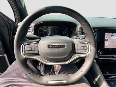 2023 Jeep Wagoneer L - Photo 11