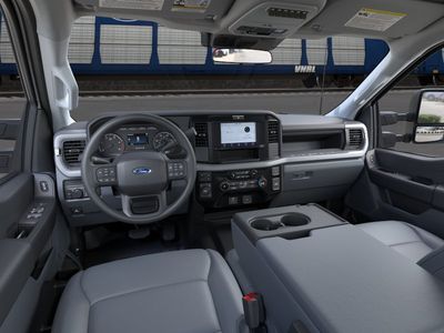 2026 Ford F-350 - Photo 13