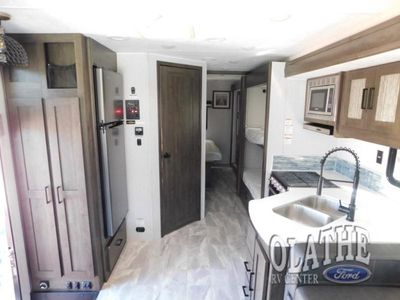 2024 Coachmen RV Pursuit — photo 11 view