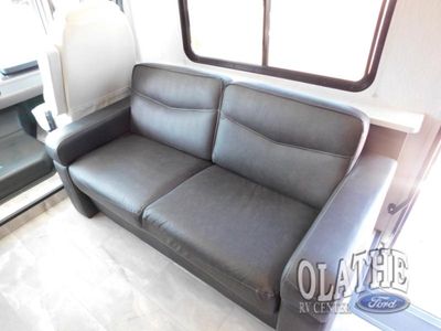2024 Coachmen RV Pursuit — photo 10 view