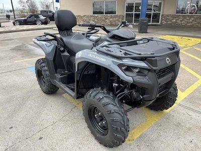 2025 Can-Am Outlander MAX DPS 700 - Photo 2