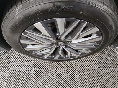 2025 Nissan Altima — photo 10 view