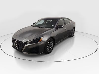 2025 Nissan Altima — rear three-quarter view