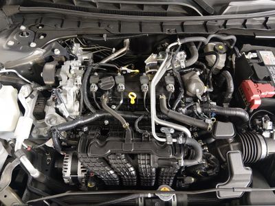 2025 Nissan Altima — photo 9 view