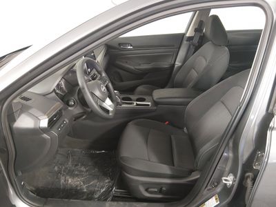 2025 Nissan Altima — photo 20 view