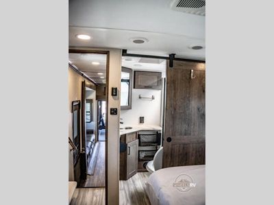 2021 Alliance RV Valor - Photo 33