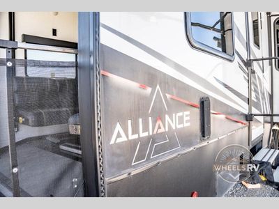 2021 Alliance RV Valor - Photo 12