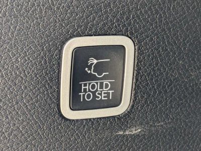 2024 Jeep Wagoneer — photo 13 view