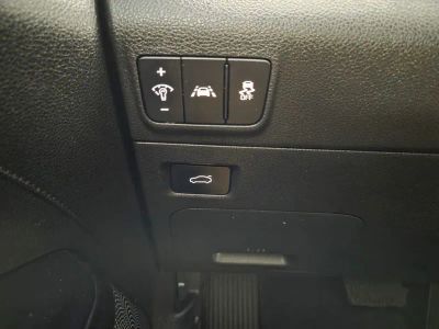 2023 Kia K5 — photo 21 view
