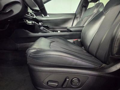 2023 Kia K5 — photo 13 view