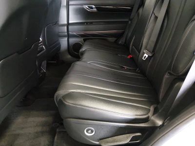 2025 Genesis GV80 - Photo 14
