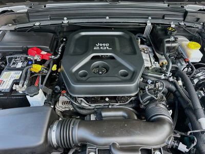 2022 Jeep Wrangler — photo 26 view