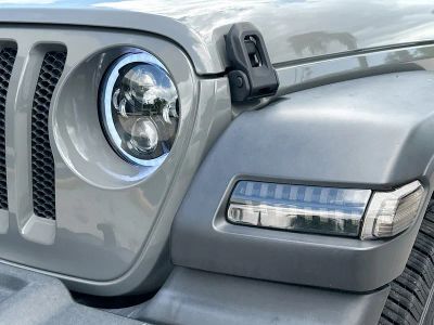 2022 Jeep Wrangler — photo 27 view