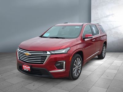 2023 Chevrolet Traverse — front three-quarter view